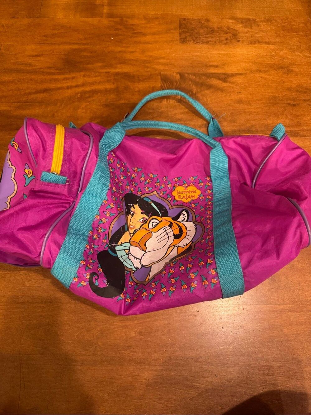 Vintage 90s Disney Aladdin Princess Jasmine Rajah Pink Duffle Gym Bag